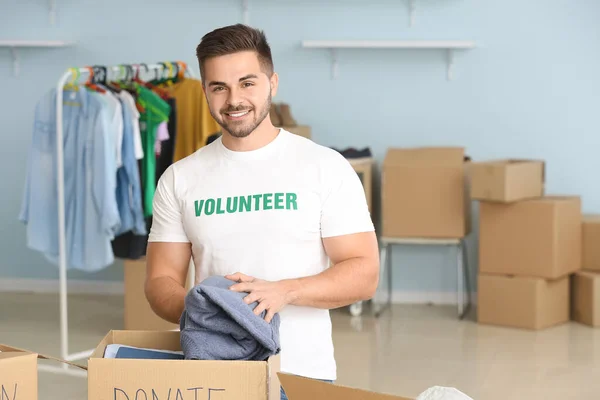 Voluntariado Con Donaciones Para Personas Pobres Interior — Foto de Stock