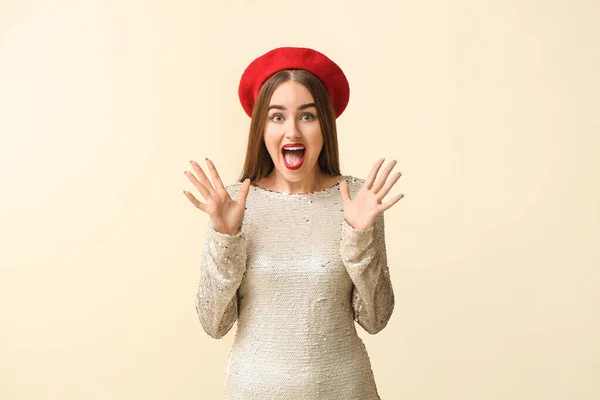 Surprised Young Woman Light Background — Stock Photo, Image