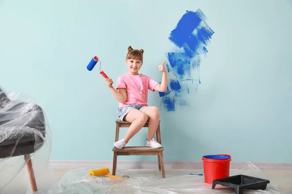 Стена Рисования Девочек Комнате — стоковое фото