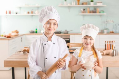 sevimli küçük Aşçılar Mutfak