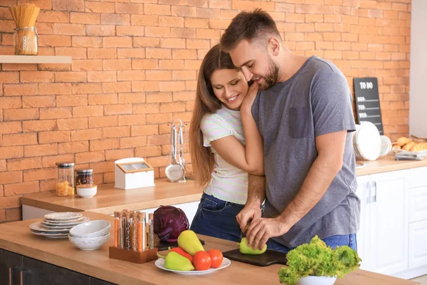 Happy Young Couple Cooking Kitchen — Stock Photo, Image
