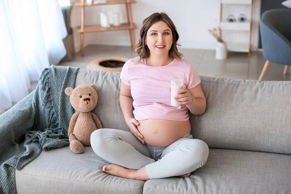 Beautiful Pregnant Woman Drinking Yogurt Home — Stock Photo, Image