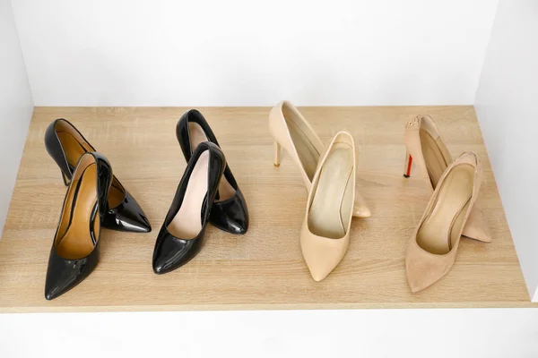 Stylish Female Shoes Shelf Modern Store — Stock Photo, Image