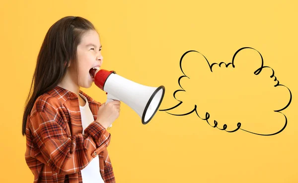 Aranyos Kis Ázsiai Lány Megafon Üres Beszéd Buborék Színes Háttér — Stock Fotó