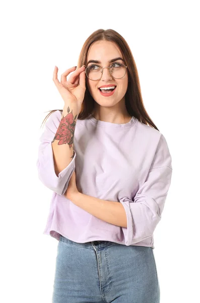 Ung Kvinna Med Snygga Glasögon Vit Bakgrund — Stockfoto