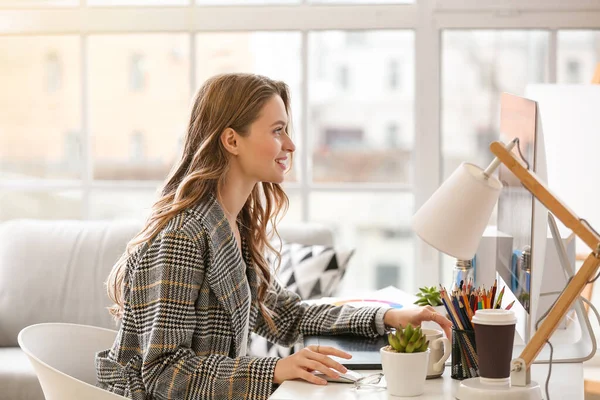 Female Interior Designer Working Office — Stock Photo, Image