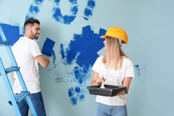 Happy Young Couple Doing Repair New House — Stock Photo, Image