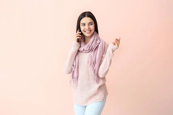 Beautiful Young Woman Warm Sweater Talking Phone Color Background — Stock Photo, Image