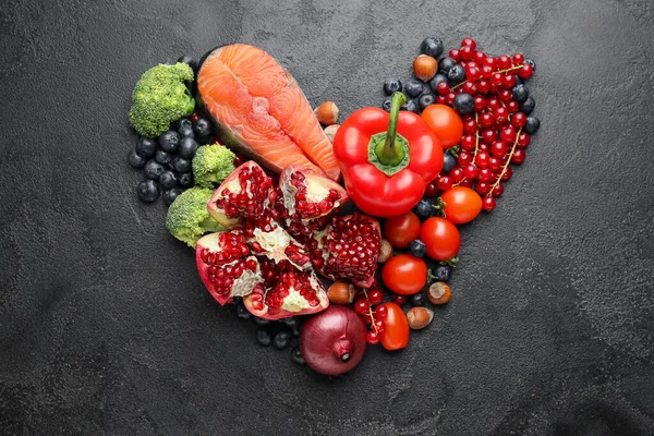 Healthy Products Shape Heart Dark Background — Stock Photo, Image