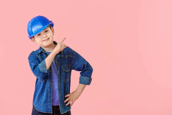 Cute Little Builder Pointing Something Color Background — Stock Photo, Image