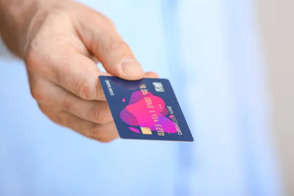 Man Credit Card Closeup — Stock Photo, Image