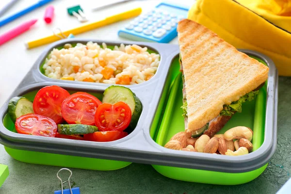 School Lunch Box Tasty Food Table — Stock Photo, Image