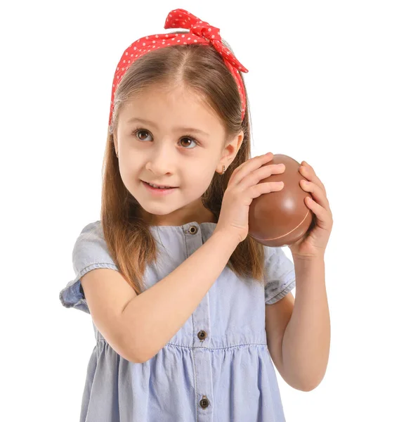 Cute Little Girl Słodką Czekoladą Jajko Białym Tle — Zdjęcie stockowe