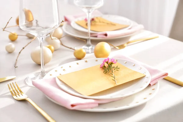 Schöne Tischdekoration Für Das Osterfest — Stockfoto
