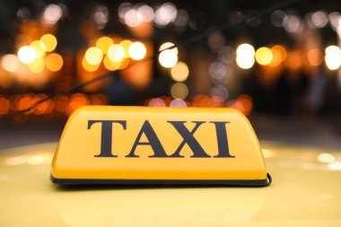 Tavan lambası taksisi, yakın çekim