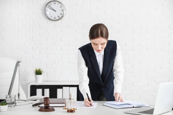 Female Lawyer Working Office — Stock Photo, Image