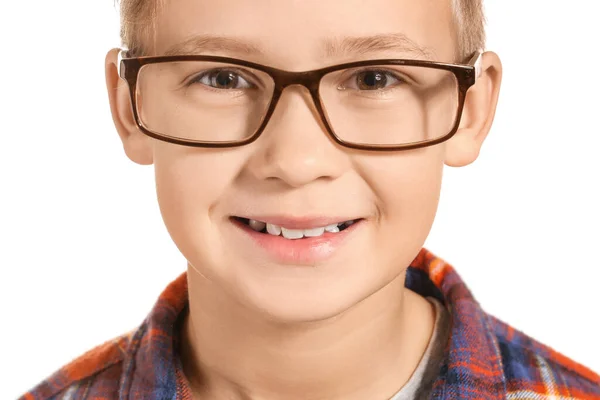 Netter Kleiner Junge Mit Brille Auf Weißem Hintergrund Nahaufnahme — Stockfoto