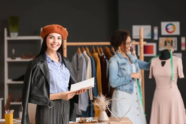 Portrait Female Clothes Stylist Office — Stock Photo, Image