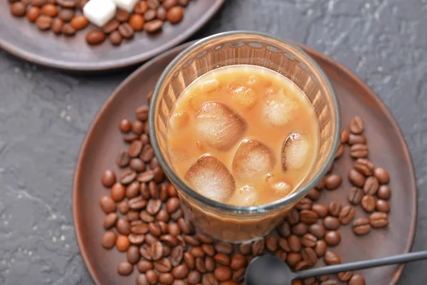 Bicchiere Gustoso Caffè Freddo Sul Tavolo — Foto Stock