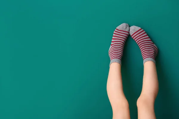 Legs Little Girl Socks Color Background — Stock Photo, Image