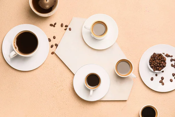 Samenstelling Met Kopjes Van Verschillende Koffie Kleur Achtergrond — Stockfoto