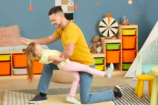 Father His Little Daughter Dancing Home — Stock Photo, Image