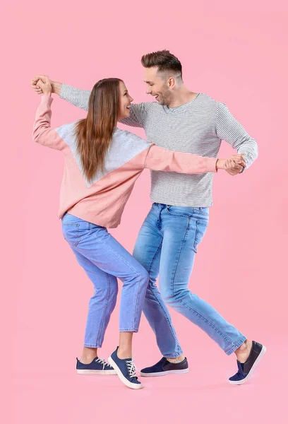 Happy Couple Dancing Color Background — Stock Photo, Image