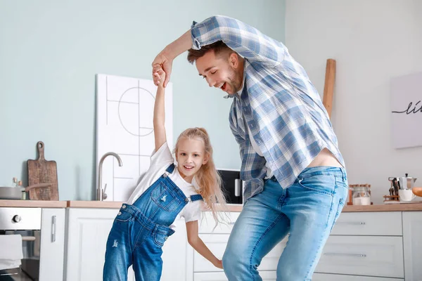 Man His Little Daughter Dancing Kitchen — Stock Photo, Image
