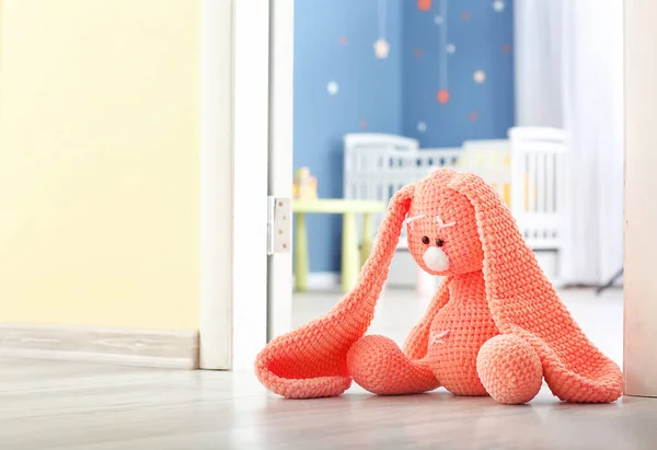 Cuddly Toy Floor Home — Stock Photo, Image