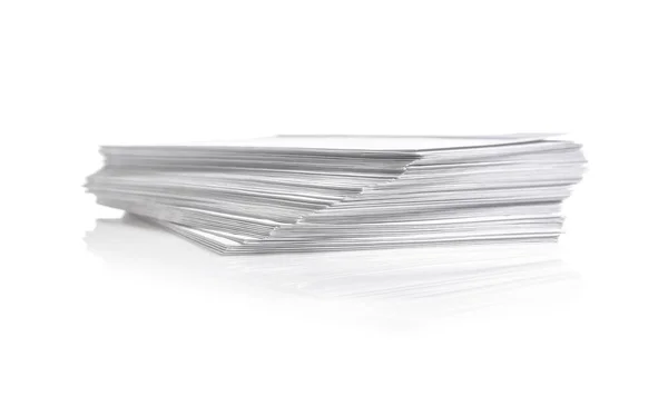 Empilement Enveloppes Papier Sur Fond Blanc — Photo