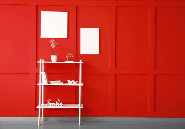Stylish Shelving Unit Decor Color Wall — Stock Photo, Image
