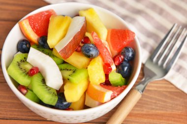 Masada lezzetli salata ile Kase