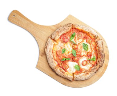 Lezzetli pizza Margherita beyaz arka plan üzerinde