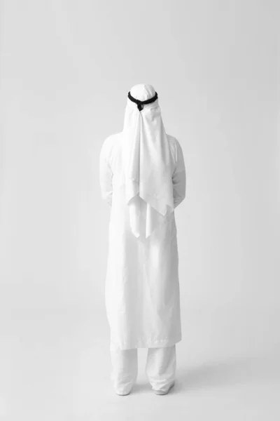 Одержимий Арабський Чоловік Світлому Тлі — стокове фото
