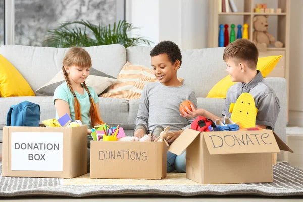 Little Children Donations Orphan Home — Stock Photo, Image