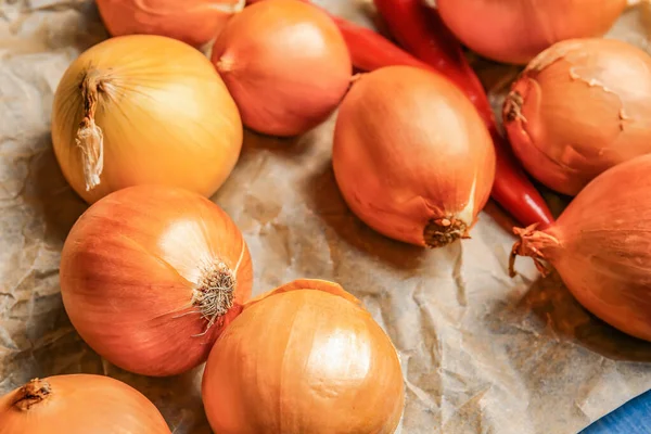 Fresh Raw Onion Table — Stock Photo, Image