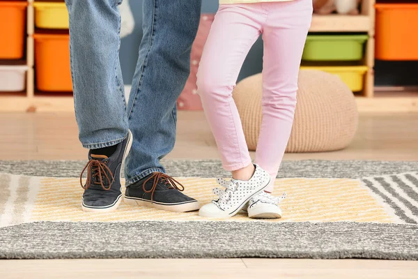 Legs Father His Little Daughter Dancing Home — Stock Photo, Image