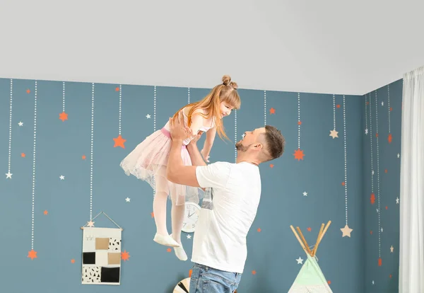 Father His Little Daughter Dancing Home — Stock Photo, Image