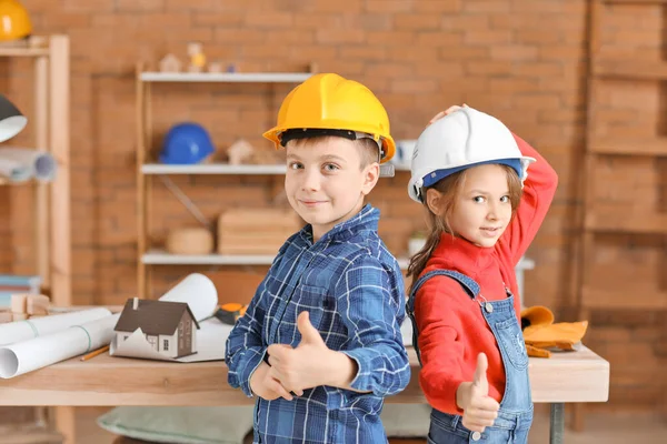 Lindos Pequeños Arquitectos Oficina — Foto de Stock