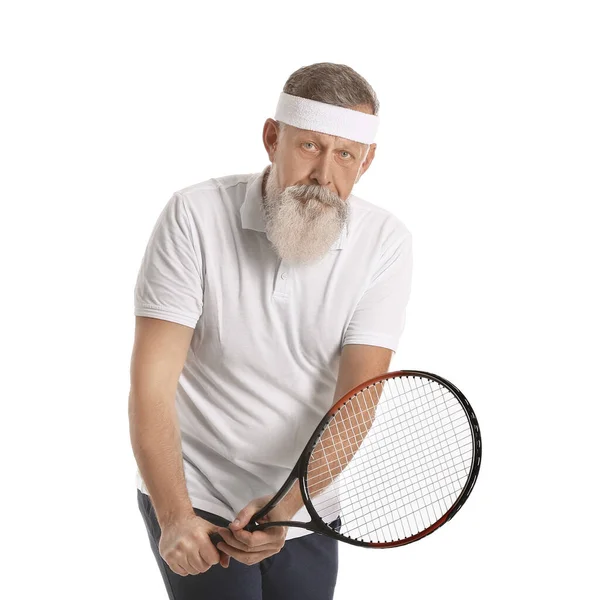 白を背景にした高齢テニス選手 — ストック写真