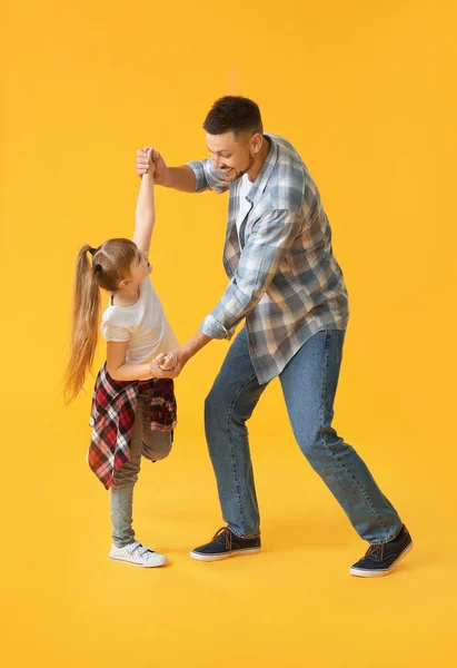 Father His Little Daughter Dancing Color Background — Stock Photo, Image