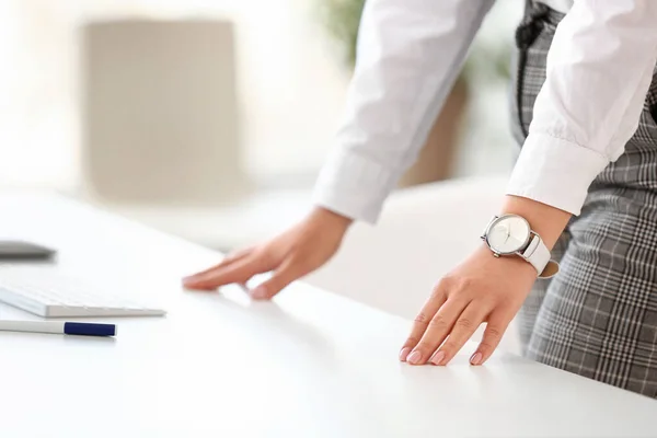 Young Woman Watch Office Closeup — Stock Photo, Image