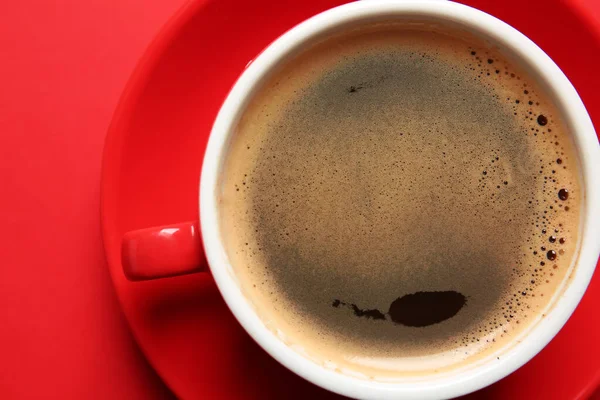 Filiżanka Gorącej Kawy Tle Koloru Zbliżenie — Zdjęcie stockowe