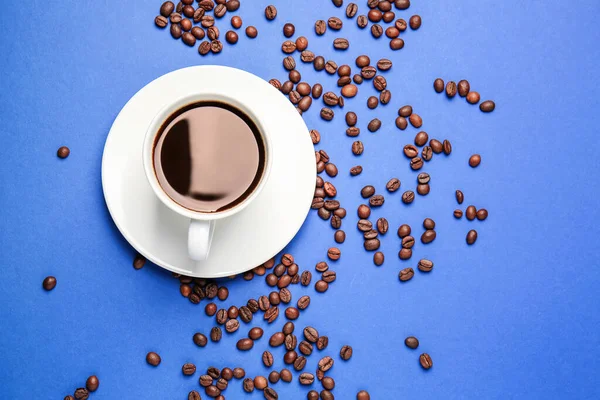 Cup Hot Coffee Beans Color Background — Stock Photo, Image