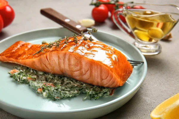 Cooked Salmon Fillet Sauce Plate — Stock Photo, Image