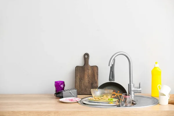 Pile Dirty Dishes Kitchen — Stock Photo, Image