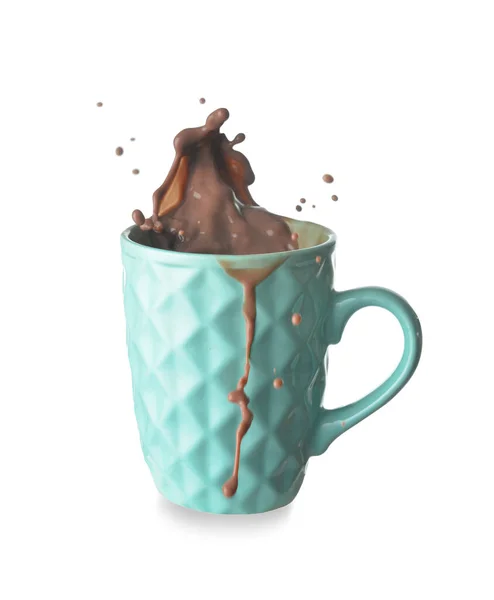 Tasse Mit Spritzendem Kakaogetränk Isoliert Auf Weiß — Stockfoto