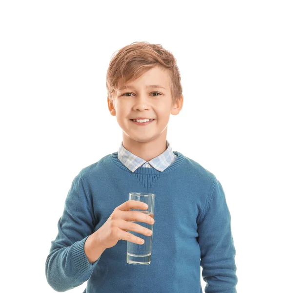 Söt Liten Pojke Med Glas Vatten Vit Bakgrund — Stockfoto
