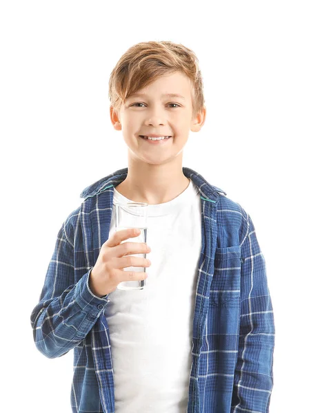 Mignon Petit Garçon Avec Verre Eau Sur Fond Blanc — Photo