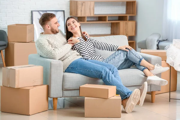 Young Couple New Flat Moving Day — Stock Photo, Image